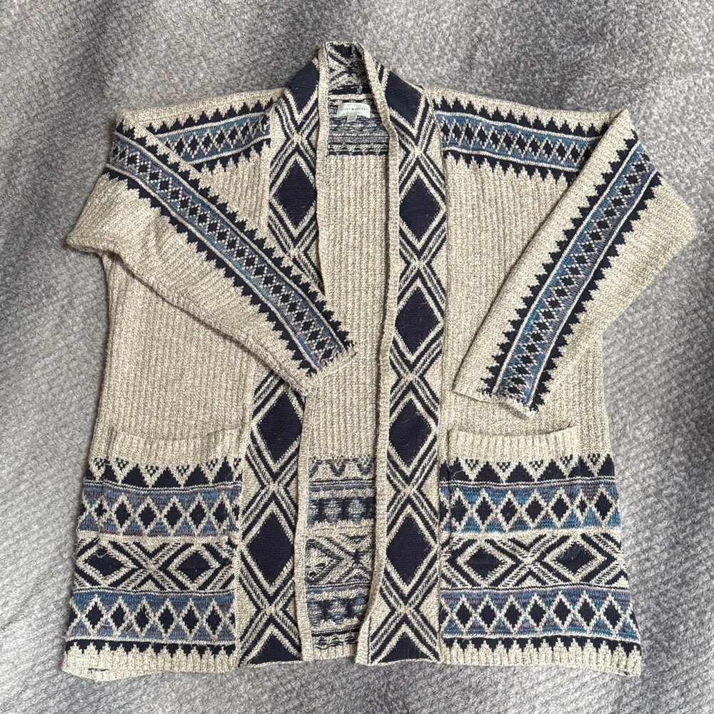 Lucky Brand Cream and Navy Patterned Knit Cardigan